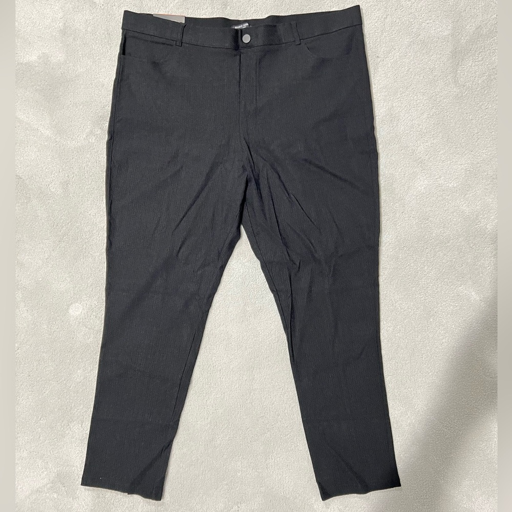 Mario Serrani Women's Black Cropped Pants